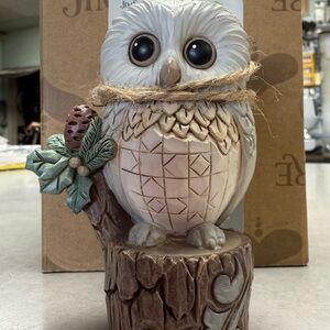 Charming Owl Figurine
